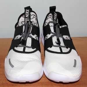 nike free rn commuter nathan bell